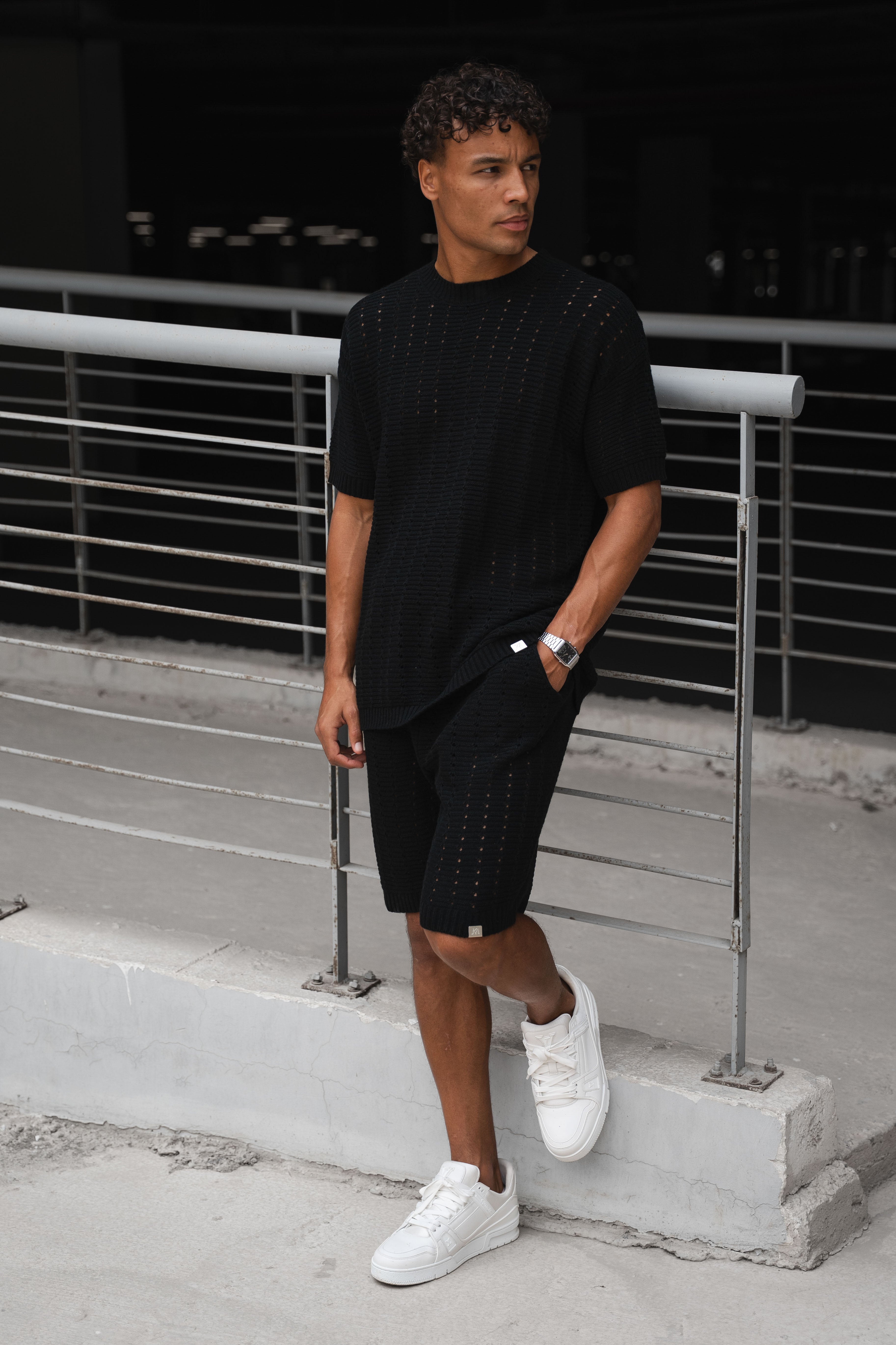 Hole Knit Shorts - Black