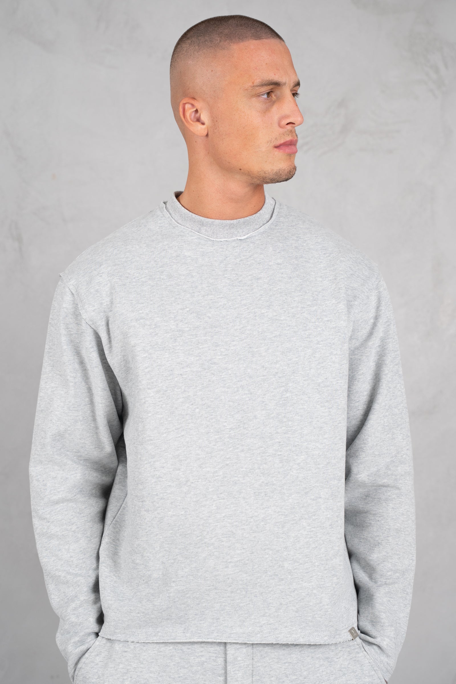 Raw Hem Crew Neck Sweatshirt - Grey