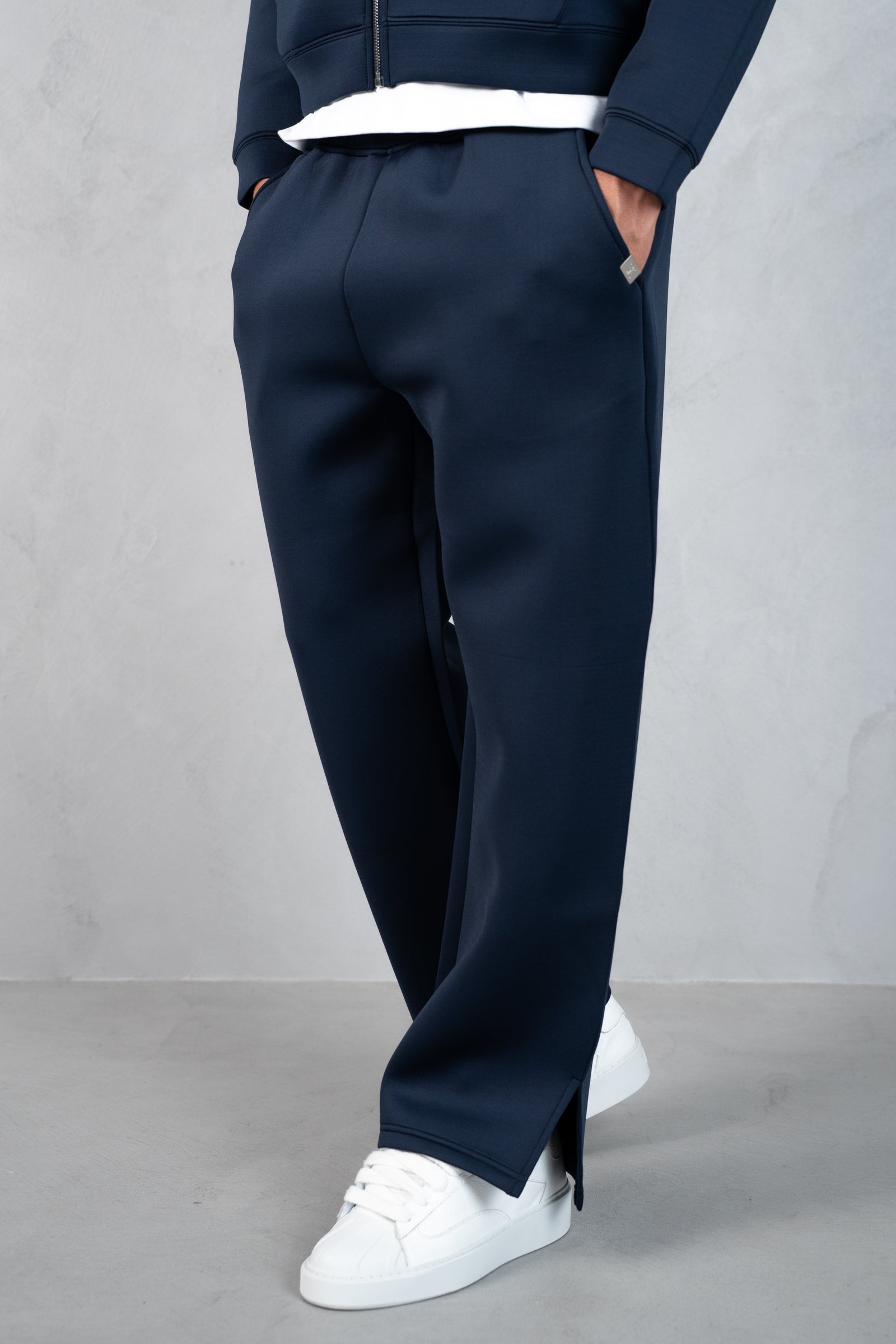 Scuba Split Hem Jogger - Navy
