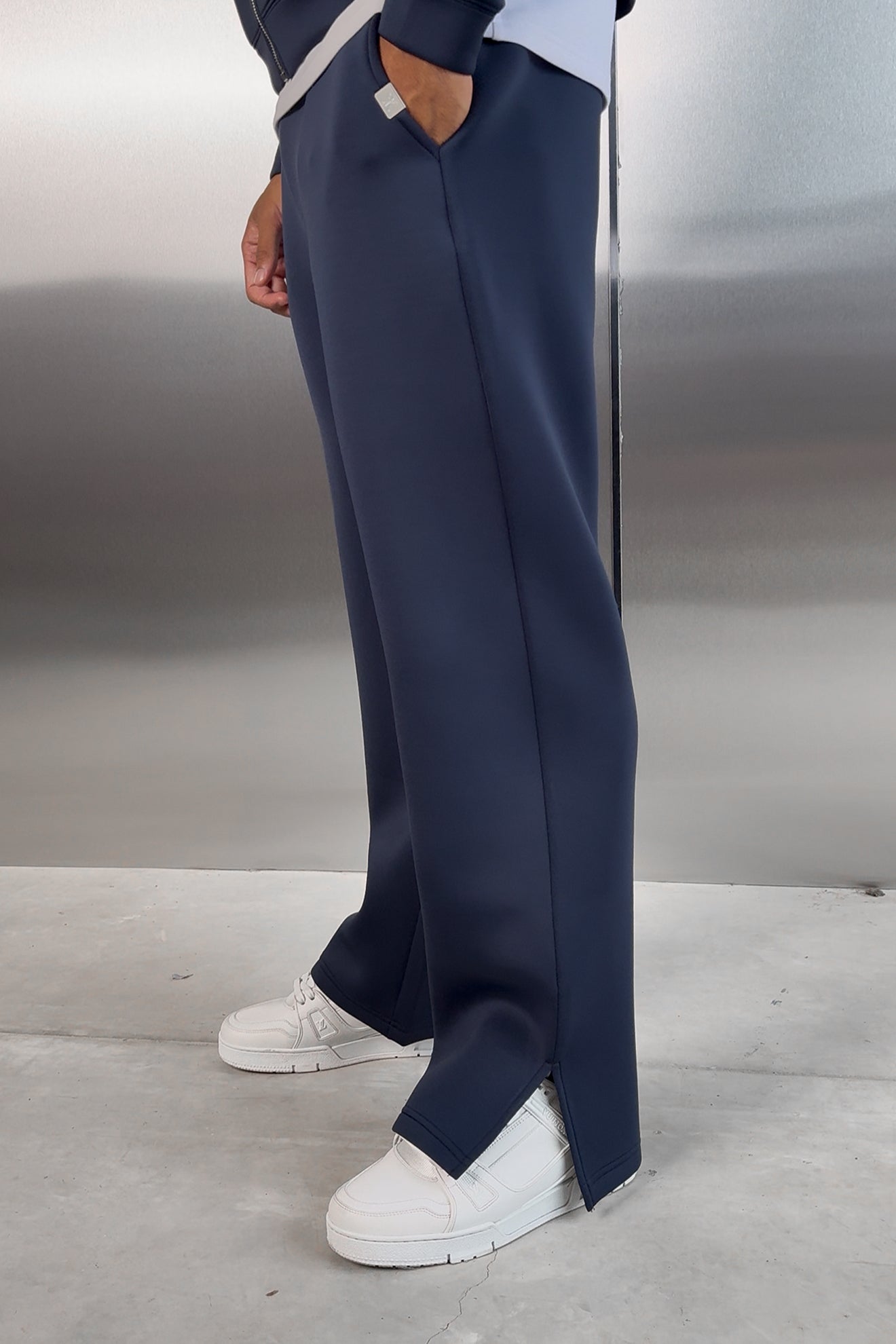 Scuba Split Hem Jogger - Navy