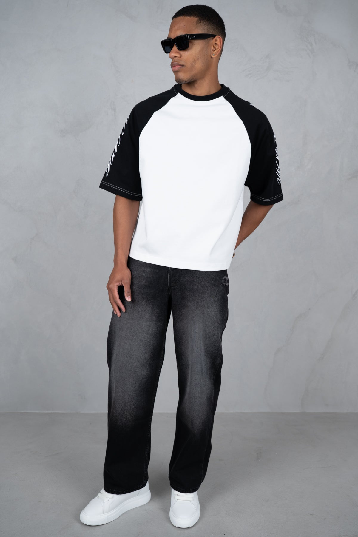 Straight Leg Washed Denim - Black