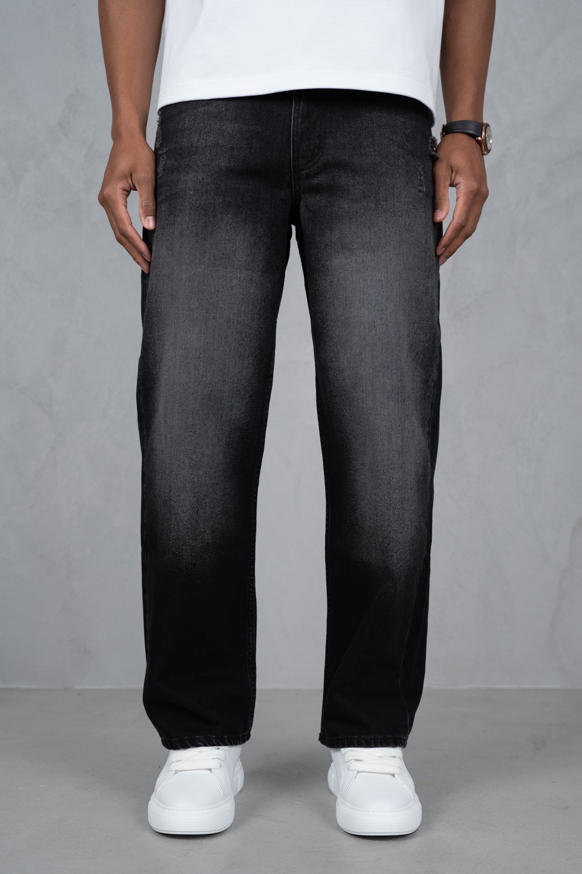 Straight Leg Washed Denim - Black