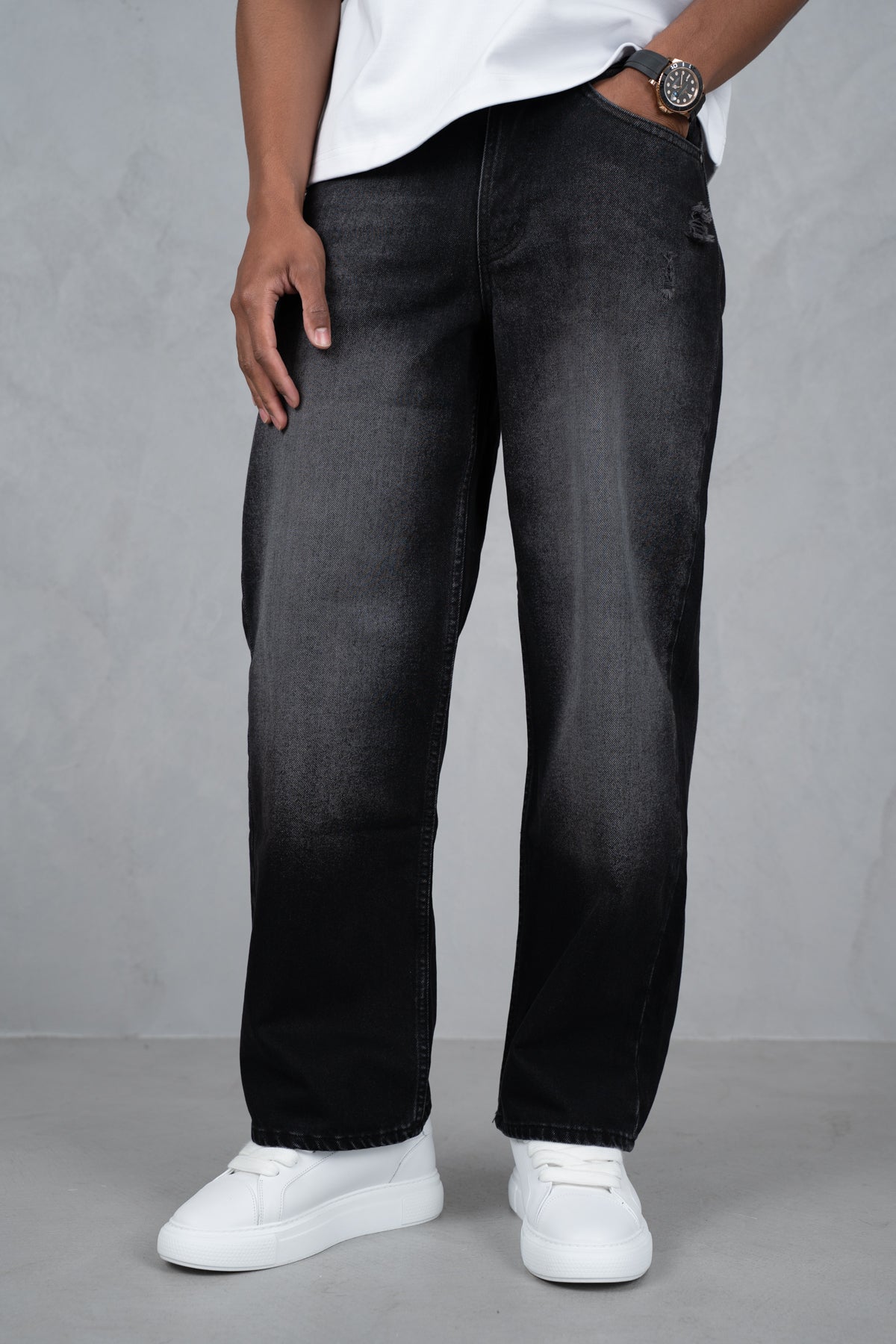 Straight Leg Washed Denim - Black