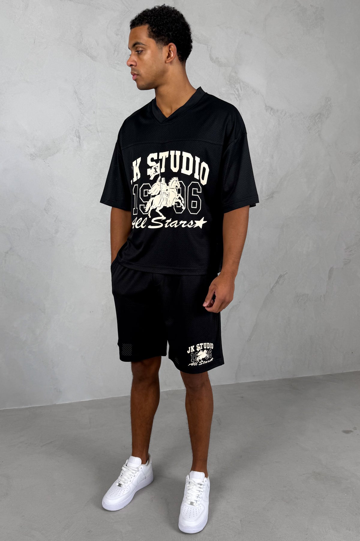 Studio Mesh Shorts - Black