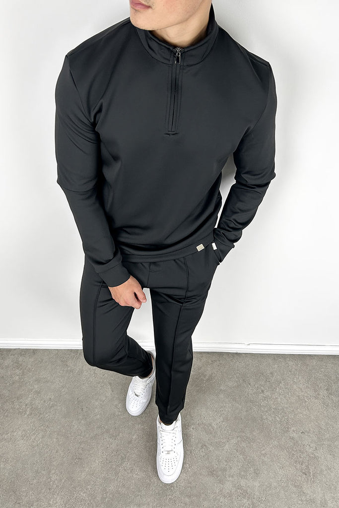 Scuba Quarter Zip Jumper - Black